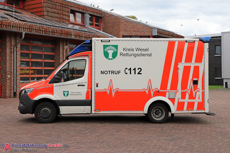 Rettung Hamminkeln RTW 01