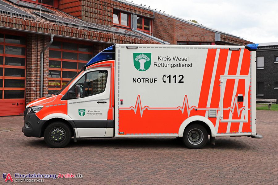 Rettung Hamminkeln RTW 02