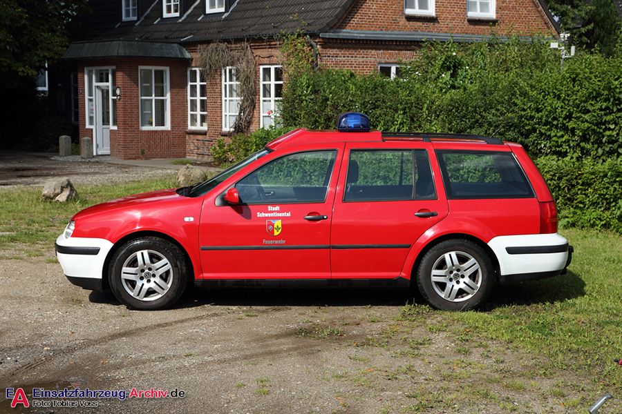 Florian Plön 11/17-01 (a.D.)