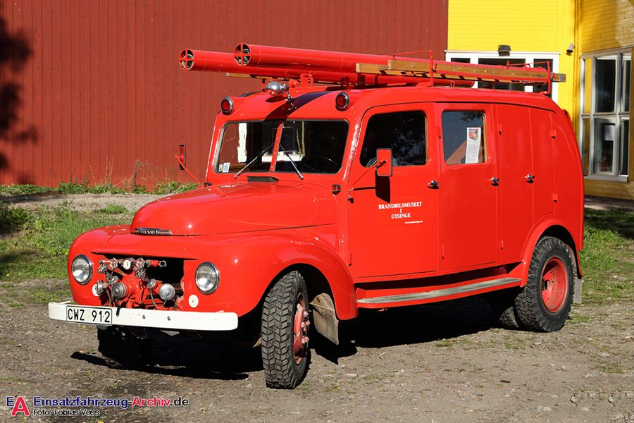 Volvo L 341 - Bilmotorspruta