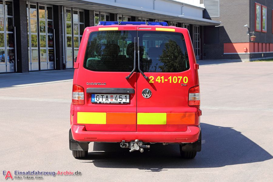 2 41-1070 - Personbil (a.D.)