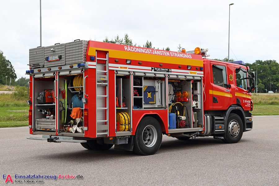 2 41-4110 Släck-/räddningsbil (a.D.)