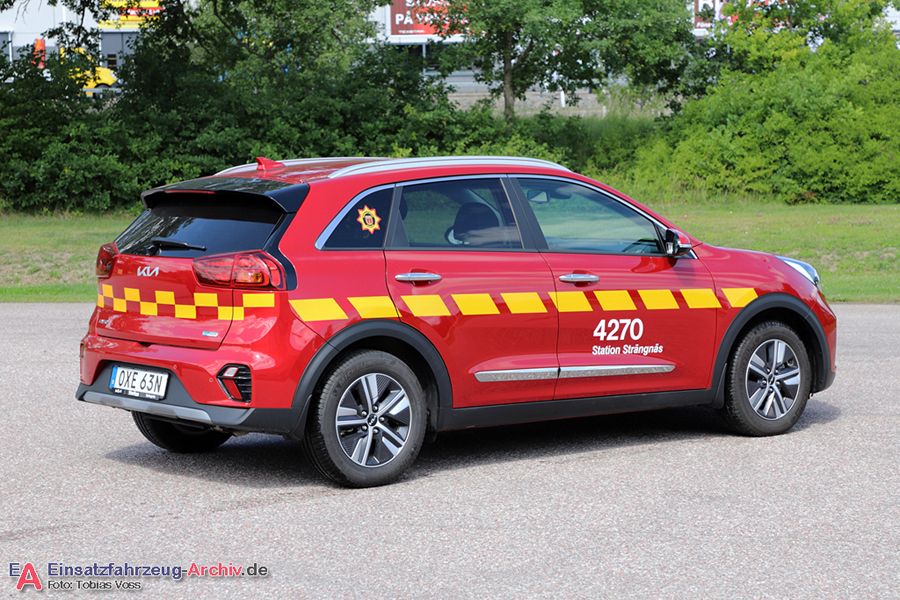 2 41-4270 - Personbil (a.D.)