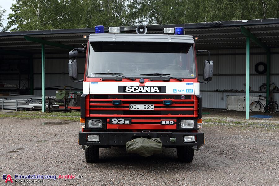 2 41-4210 - Släck-/räddningsbil (a.D.)