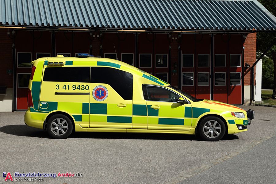 3 41-9430 - Ambulans (a.D.)