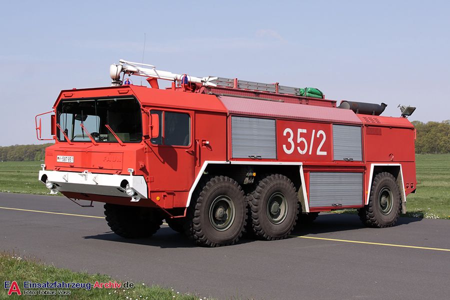 Shooting-Tour 2011 | Feuerlöschkraftfahrzeug (FlKFZ 3500) | 35/02
