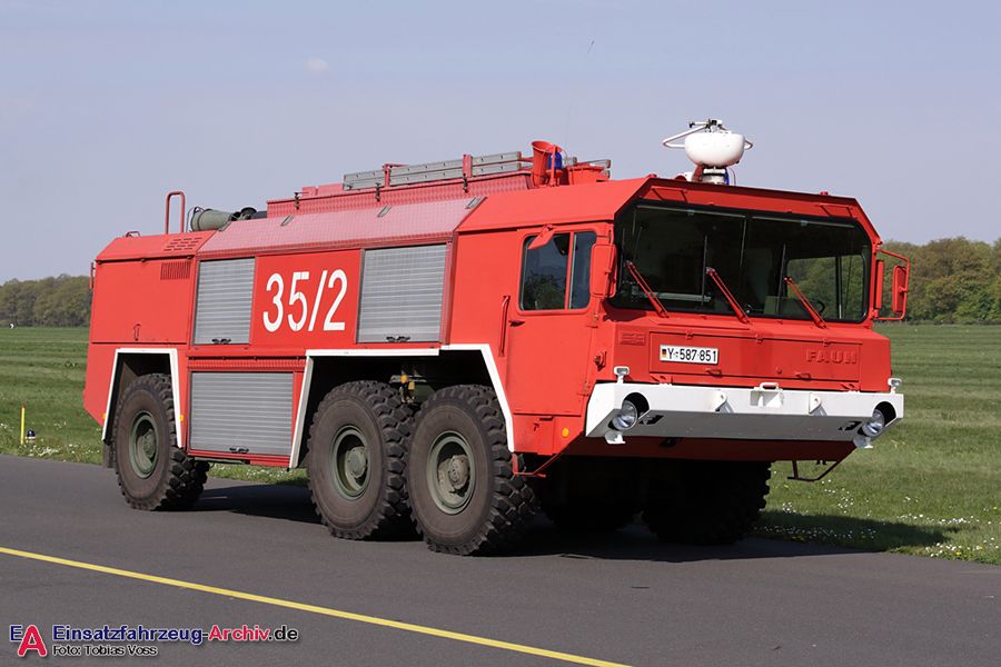 Shooting-Tour 2011 | Feuerlöschkraftfahrzeug (FlKFZ 3500) | 35/02